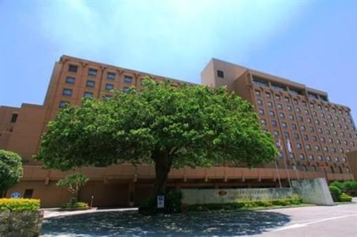 фото отеля Okinawa Harborview Crowne Plaza