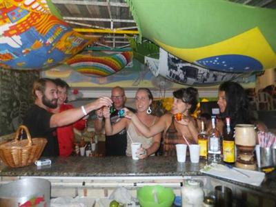 фото отеля The Backpackers Share House Floripa