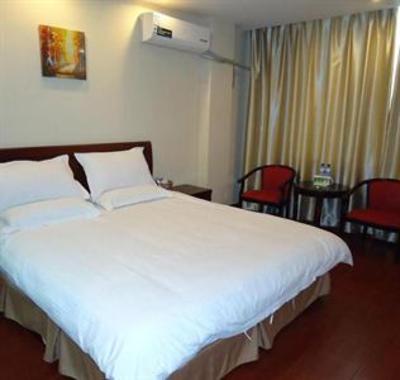 фото отеля Green Tree Inn Wujiang Yongkang Road Walking Street