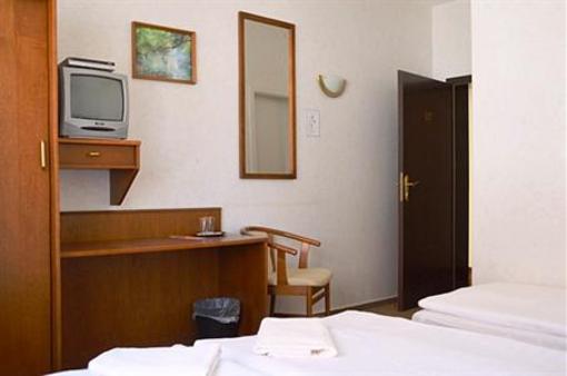 фото отеля Hotel Zum Goldenen Stern Unterspreewald