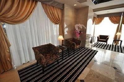 фото отеля Apa Hotel Himejiekikita