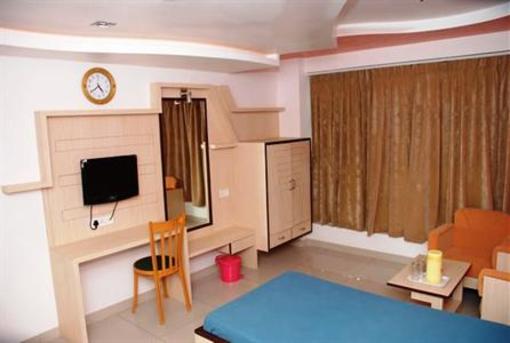 фото отеля Hotel Ambassador Vadodara