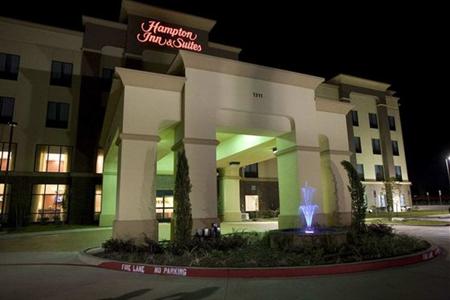 фото отеля Hampton Inn & Suites Dallas Desoto