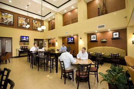 фото отеля Hampton Inn & Suites Dallas Desoto