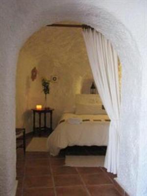 фото отеля Las Cuevas El Abanico Lodging Granada