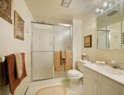 фото отеля Oakwood Apartments at 1500 Locust Philadelphia
