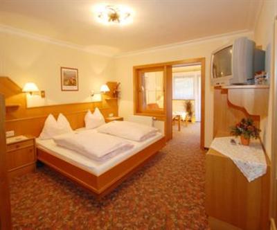 фото отеля Gurtl Panoramahotel Haus im Ennstal