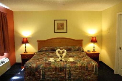фото отеля Suburban Extended Stay Hilton Head