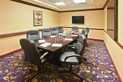 фото отеля Hampton Inn & Suites Owasso