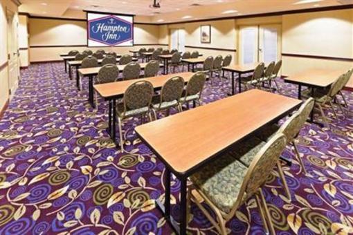 фото отеля Hampton Inn & Suites Owasso