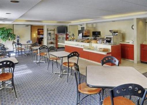 фото отеля Quality Suites London