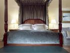 фото отеля Macdonald Old England Hotel