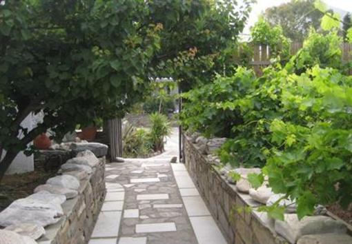 фото отеля Paros Apartments