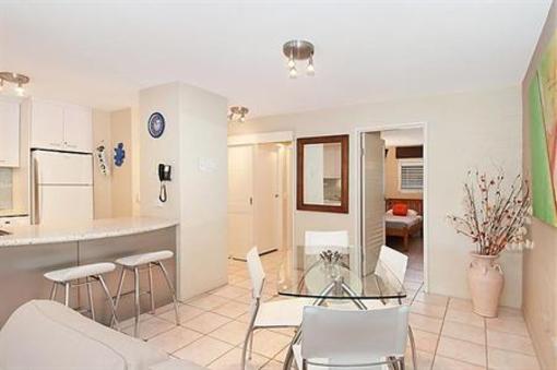 фото отеля Saks on Hastings Holiday Apartments Noosa
