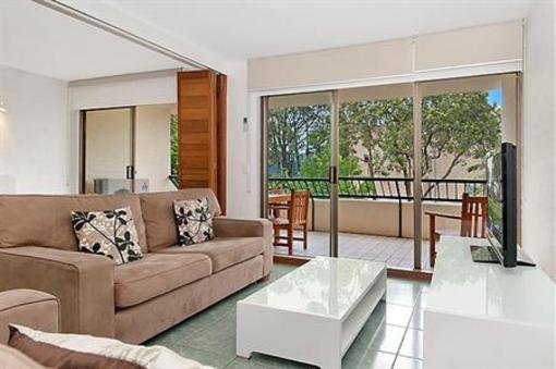 фото отеля Saks on Hastings Holiday Apartments Noosa