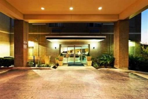 фото отеля Holiday Inn Express Hotel & Suites San Antonio Rivercenter Area