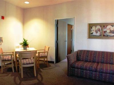 фото отеля Holiday Inn Express Hotel & Suites San Antonio Rivercenter Area