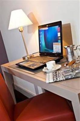 фото отеля Bristol Hotel Avignon