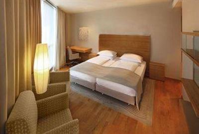 фото отеля Four Points by Sheraton Panoramahaus Dornbirn
