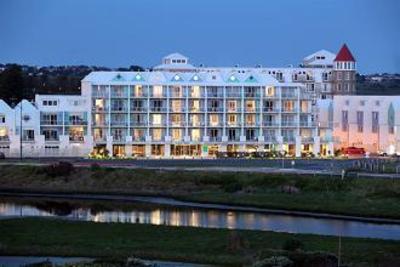 фото отеля Lady Bay Resort