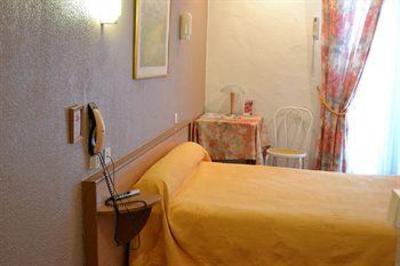фото отеля Inter Hotel D'angleterre Salon-de-Provence