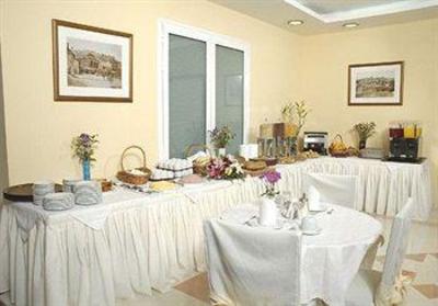 фото отеля Hotel Solomou
