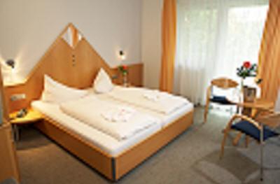 фото отеля Hotel & Restaurant Lowen Rust