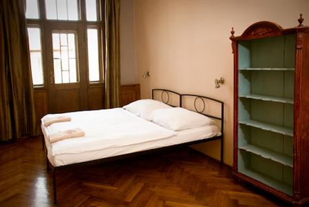 фото отеля Sir Tobys Hostel Prague