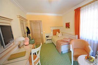 фото отеля Wellnesshotel Auerhahn Schluchsee