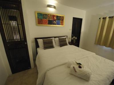 фото отеля Baantalay Thungwualaen Hotel