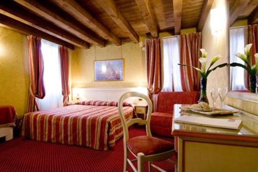 фото отеля Hotel Ca' San Polo