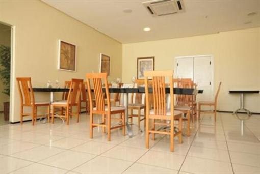 фото отеля Tulip Inn Sao Luis Biarritz