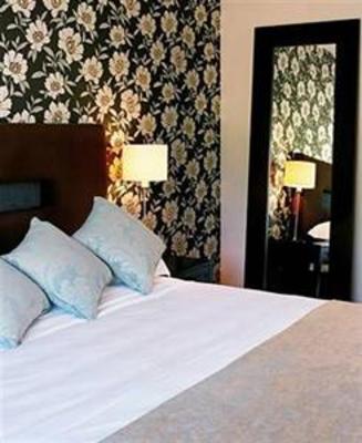 фото отеля The Twelve Hotel Galway