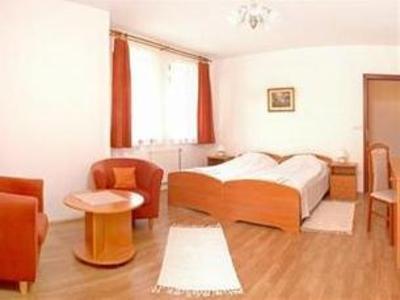 фото отеля HRC Panzio Hotel