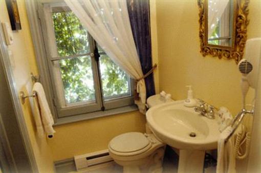 фото отеля Jade Blue B&B