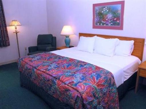 фото отеля La Quinta Inn Cleveland-Macedonia