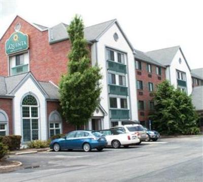 фото отеля La Quinta Inn Cleveland-Macedonia