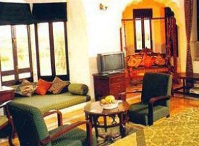 фото отеля Jawahar Niwas Palace