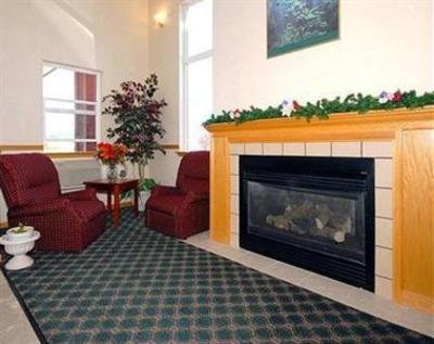 фото отеля Comfort Inn & Suites Fortuna
