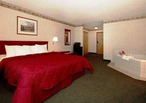 фото отеля Comfort Inn & Suites Fortuna