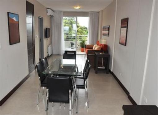 фото отеля Apart Belgrano Plaza