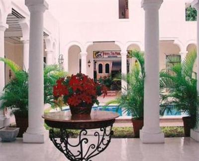 фото отеля Hotel Santa Maria Merida