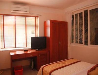 фото отеля Giang Son Hotel 1