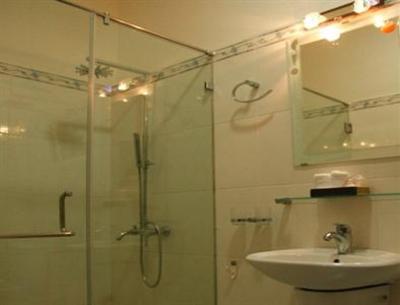 фото отеля Giang Son Hotel 1