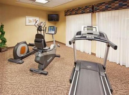 фото отеля Holiday Inn Express Dinuba West