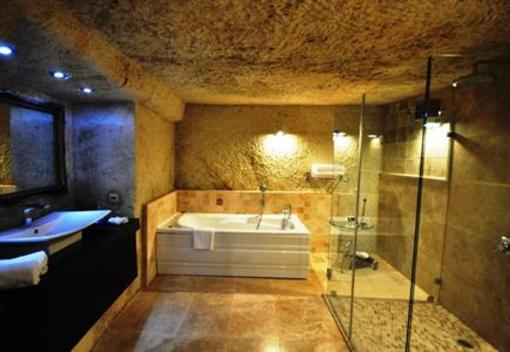фото отеля Cappadocia Castle Cave Hotel