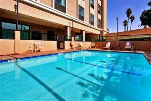 фото отеля Holiday Inn Express Los Angeles-LAX Airport