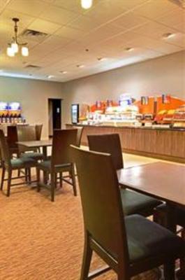 фото отеля Holiday Inn Express Los Angeles-LAX Airport