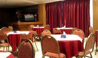 фото отеля San Remo City Hotel