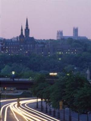 фото отеля Holiday Inn Rosslyn @ Key Bridge
